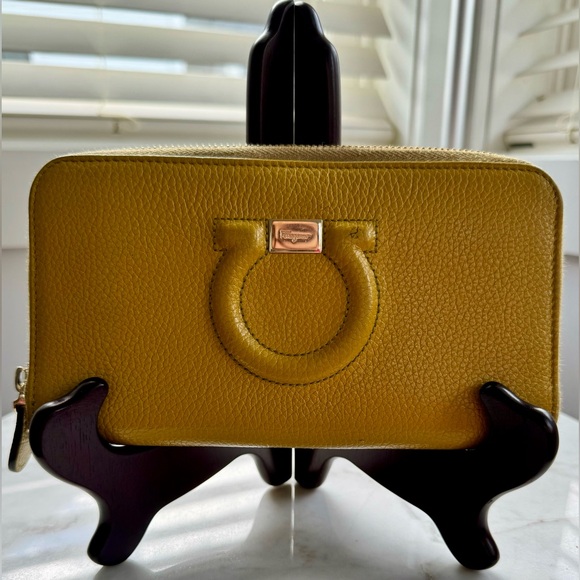 Salvatore Ferragamo Handbags - Salvatore Ferragamo Wallet